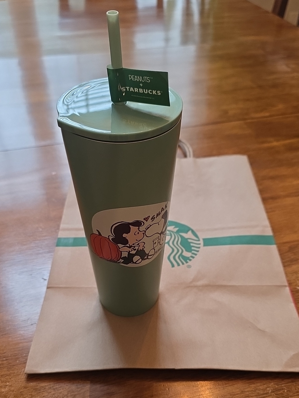 Starbucks NWT 2026 Fall Collection Peanuts Snoopy Lucy Green 24oz Tumbler